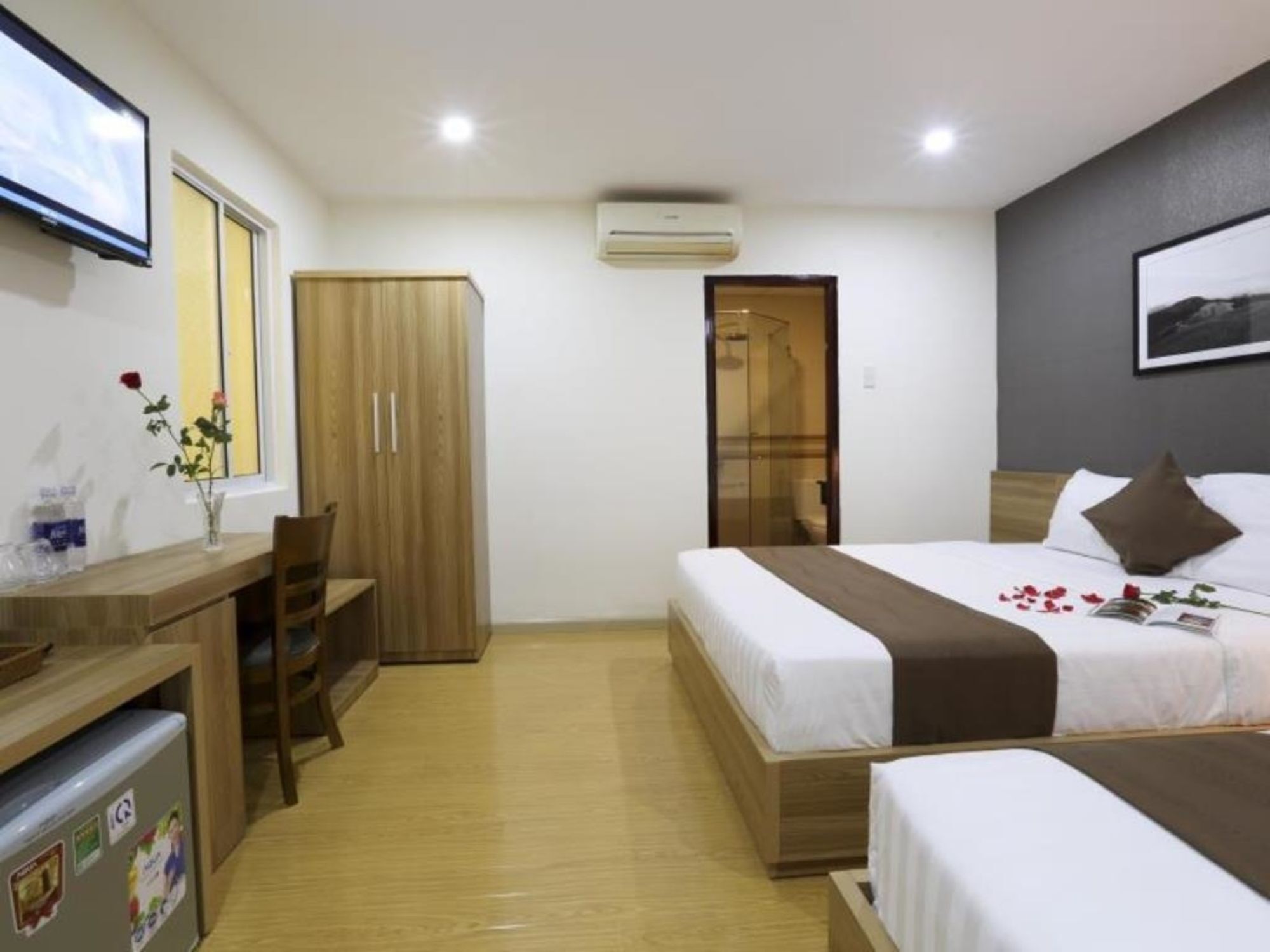 Thu Hien Hotel На Транг Екстериор снимка