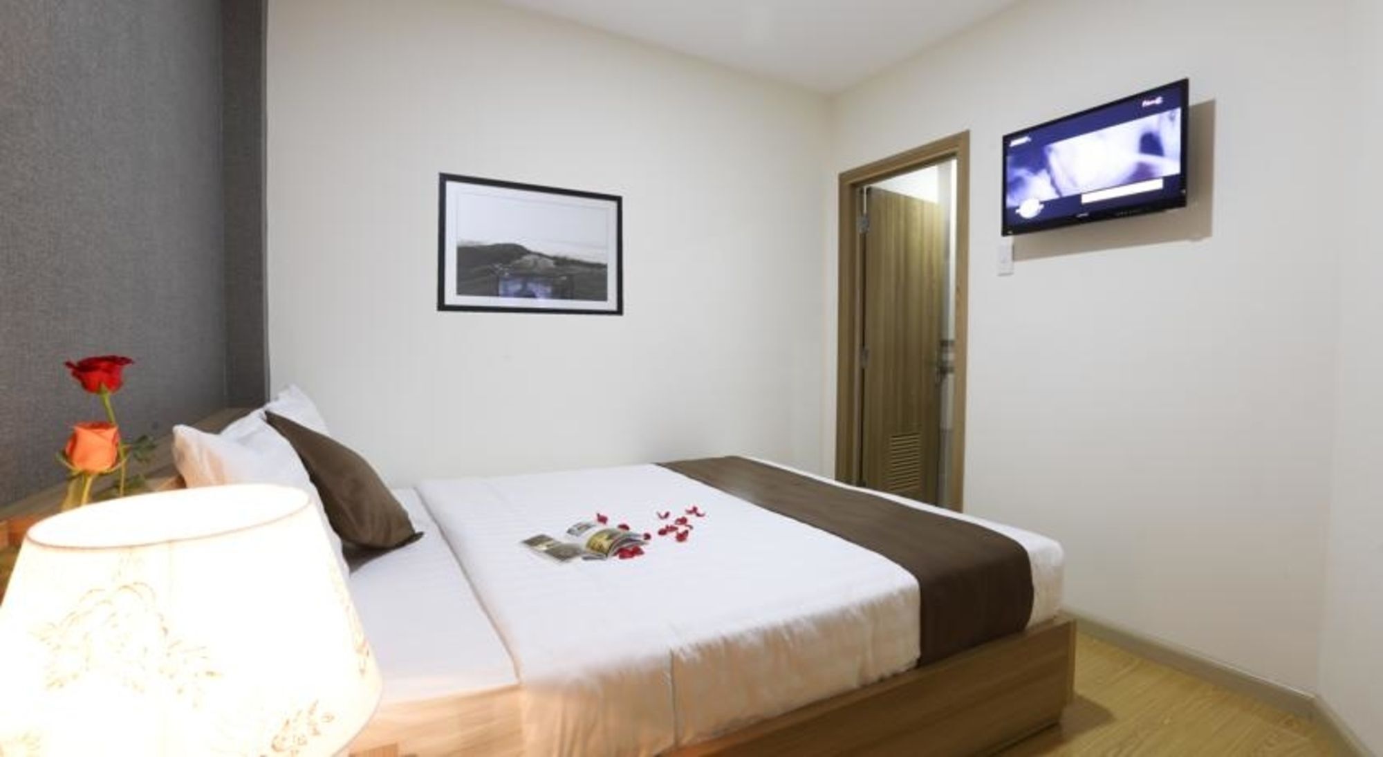 Thu Hien Hotel На Транг Екстериор снимка